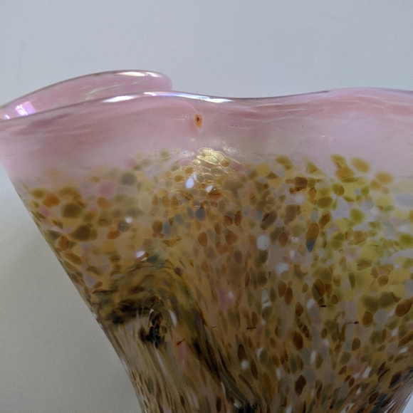 Funky Crinkle Vase - Picture 5 of 5